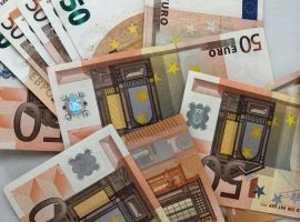 Novos créditos ao consumo sobem para 585 milhões em setembro